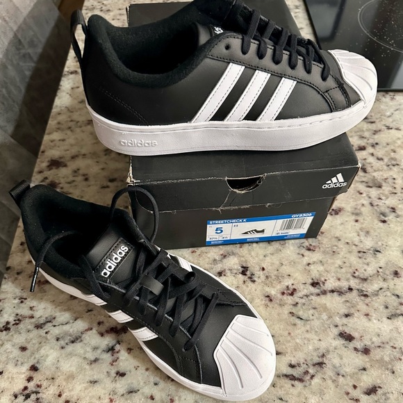 Adidas Black and White Sneakers-New - Picture 2 of 3